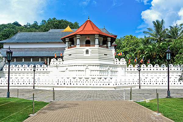 佛牙寺