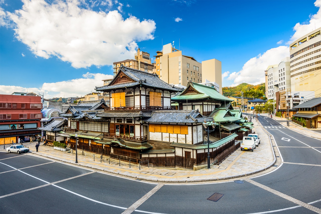 樂遊四國５日 道後溫泉 父母之濱 夢舞台 丸龜競艇 松阪