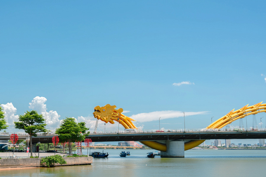 韓江畔龍橋+情人橋