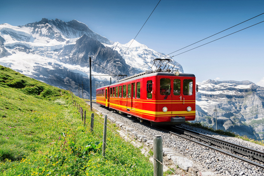 百年登山齒輪列車