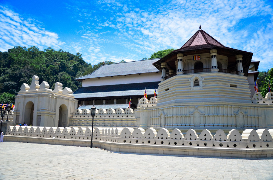肯迪佛牙寺