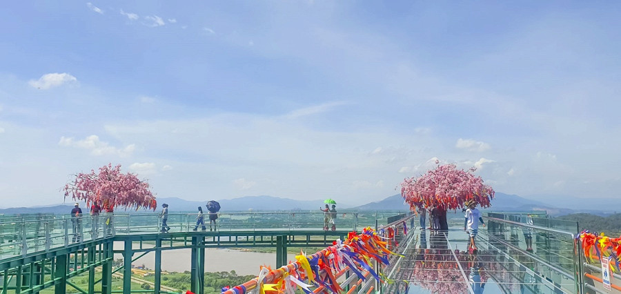 金三角天空步道玻璃棧橋